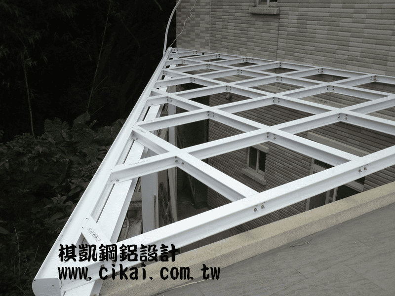 【工程實績】三角形玻璃屋