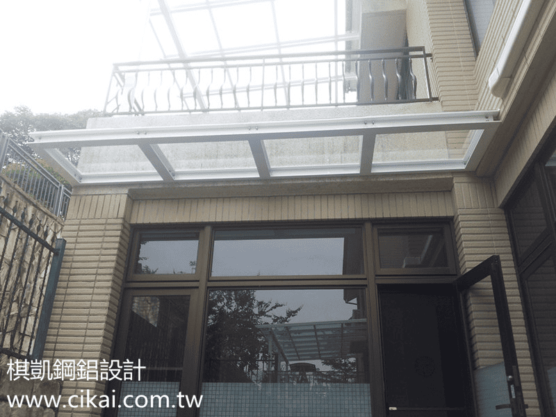 【工程實績】懸臂式採光罩、日式三合一採光罩