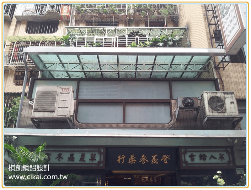 【工程實績】建福街-玻璃欄杆