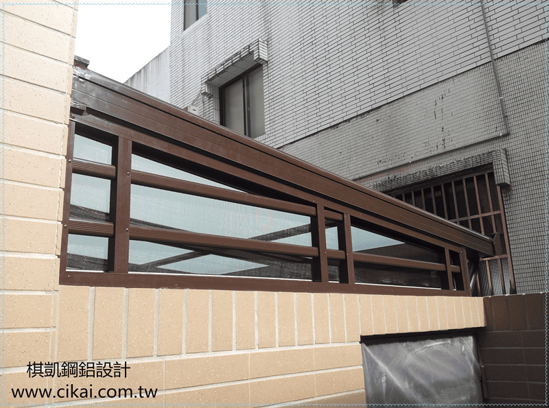 【工程實績】新店-日式三合一雨遮、鋁格柵